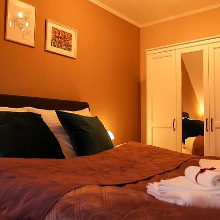 Apartment Serenade Am Zwinger Гослар Екстериор снимка